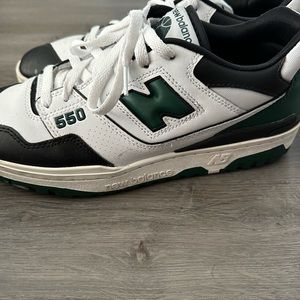 New Balance 550